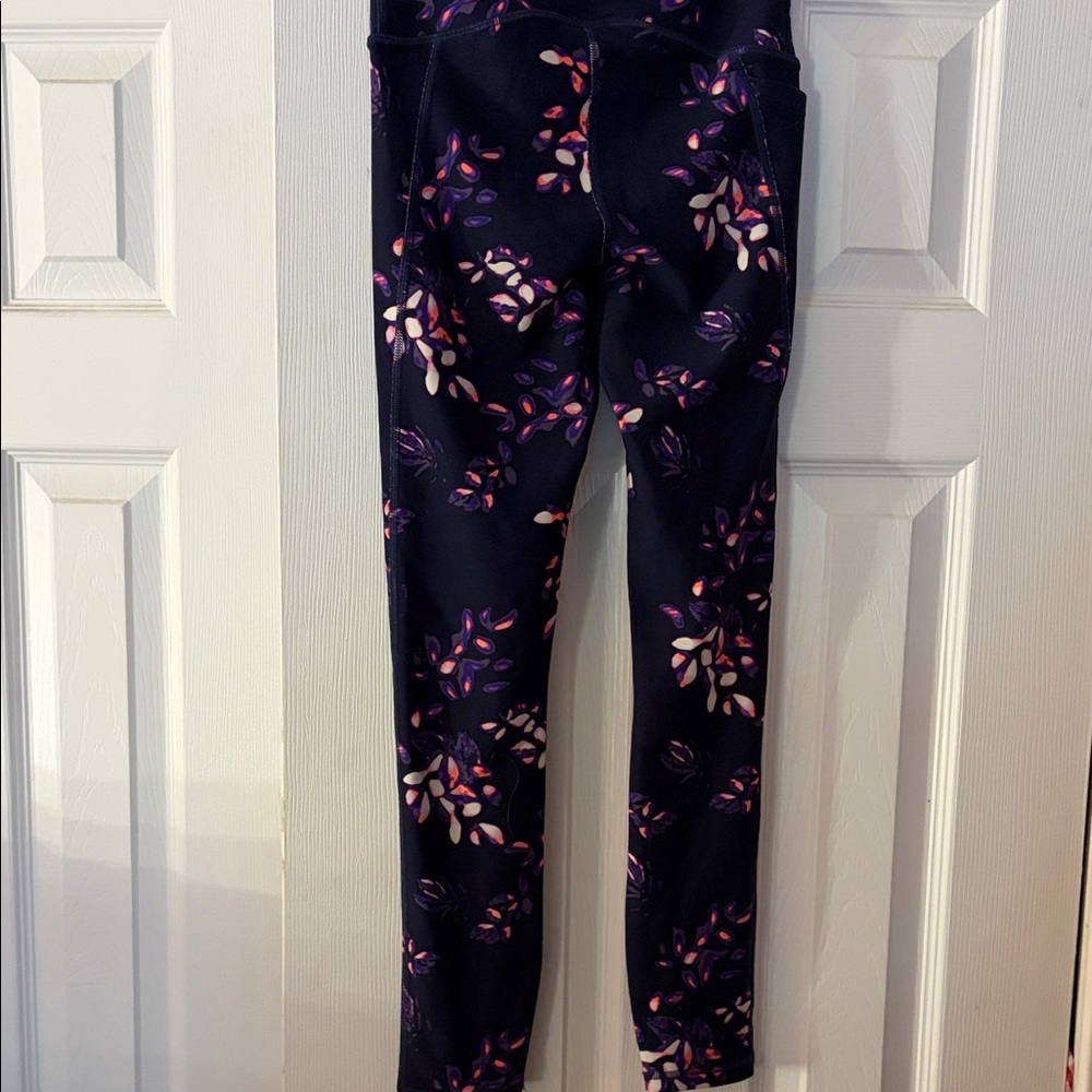 Under Armour Purple Floral Leggings - Picture 5 of 5